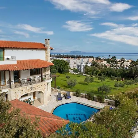 Stefania/pool/garden/sea View/3bdrms/3bthrms