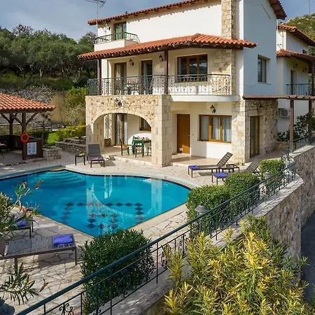 Villa Stefania/pool/garden/sea View/3bdrms/3bthrms