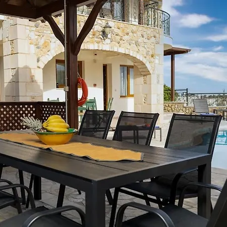 Stefania/pool/garden/sea View/3bdrms/3bthrms Villa Agia Marina (Crete)