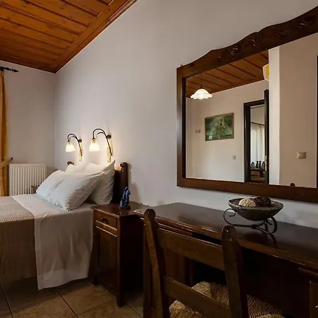 Villa Stefania/pool/garden/sea View/3bdrms/3bthrms Agia Marina (Crete)