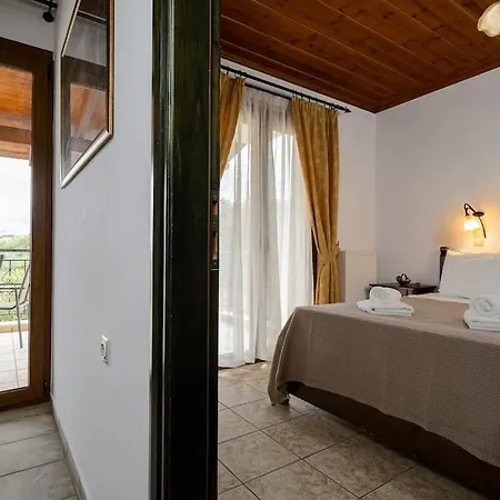 Villa Stefania/pool/garden/sea View/3bdrms/3bthrms
