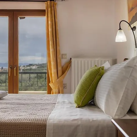 Stefania/pool/garden/sea View/3bdrms/3bthrms Villa *