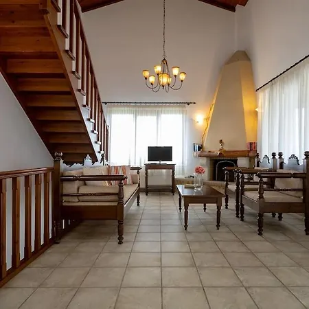 Stefania/pool/garden/sea View/3bdrms/3bthrms Agia Marina (Crete)
